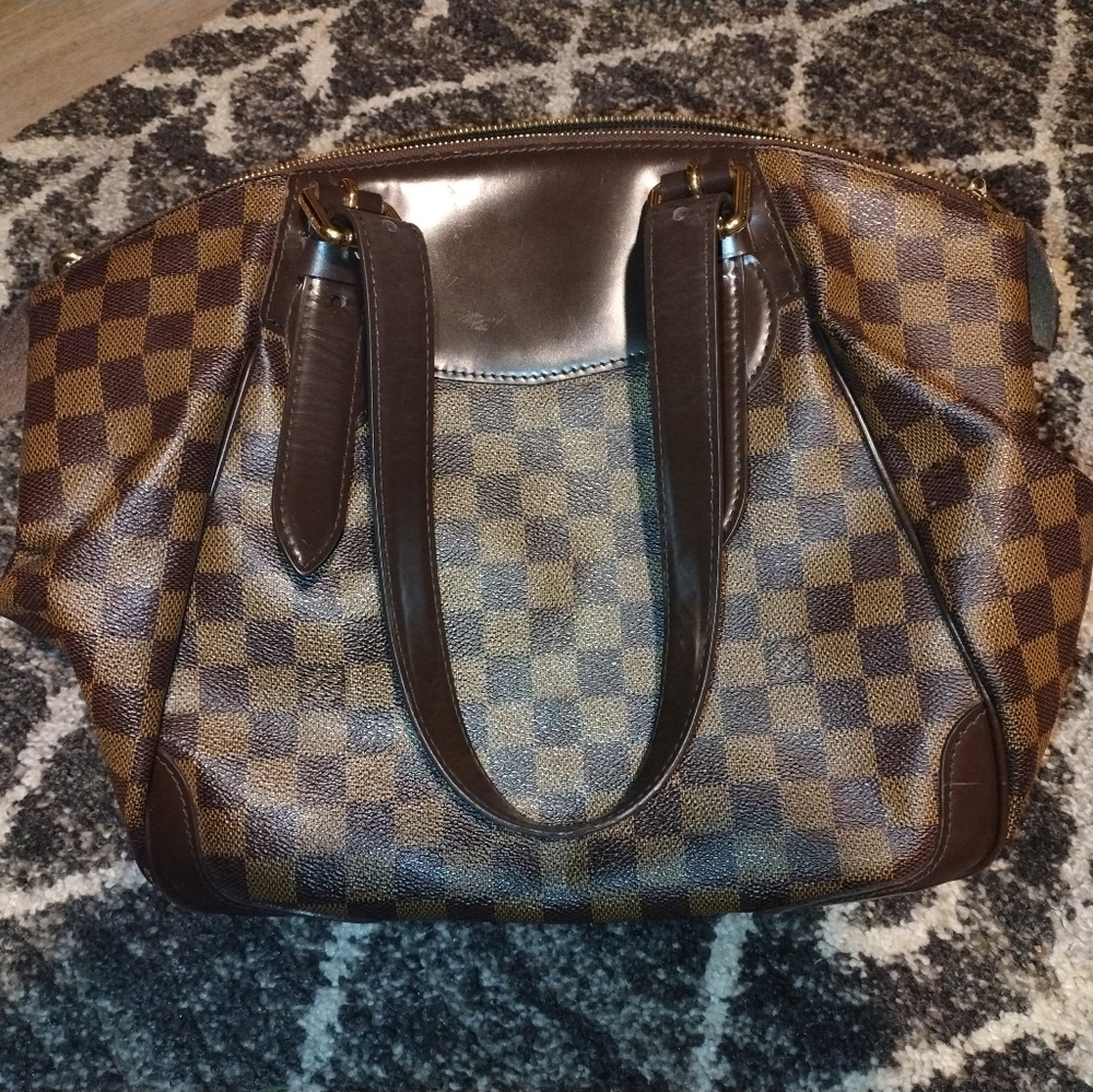 Authentic Louis Vuitton Damier Verona bag